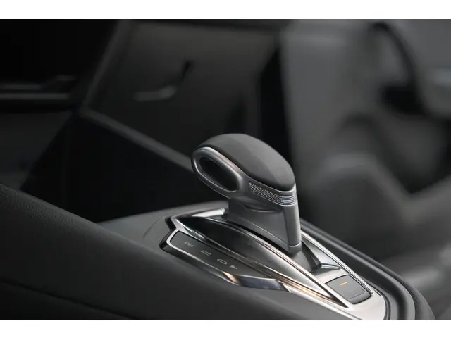 Renault Captur Mild Hybrid 160 EDC Techno 2025 Benzine 42