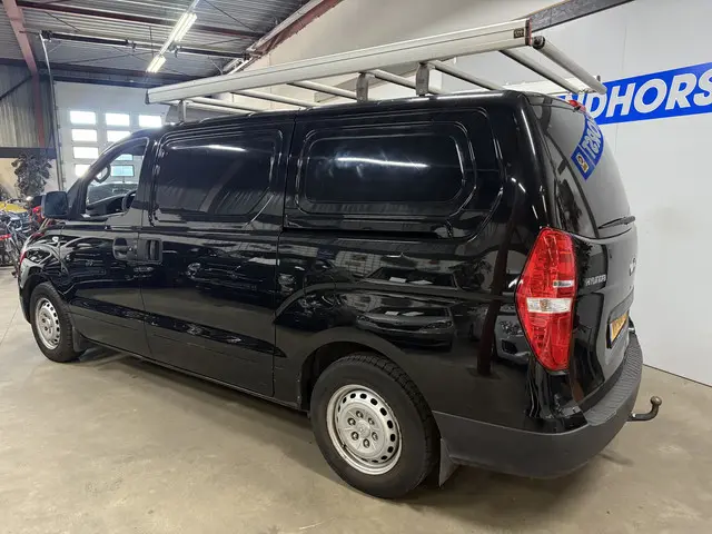 Hyundai H300 2.5 CRDi Dynamic 2014 Diesel 2