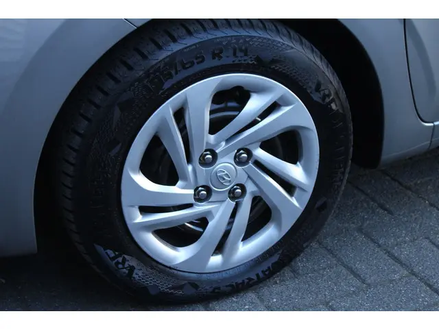 Hyundai i10 1.0 Comfort Smart 5-zits 2022 Benzine 7