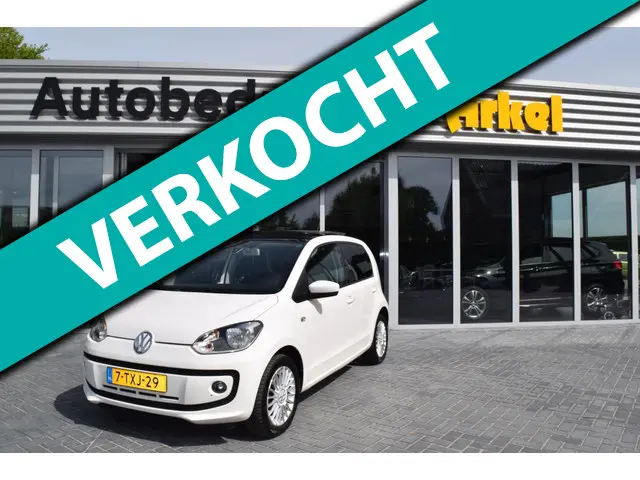 Volkswagen up! 1.0 high up! BlueMotion 2014 CNG