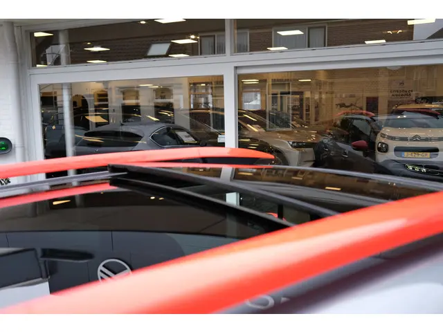 Citroën C3 Aircross PT 110 Shine 2018 Benzine 24
