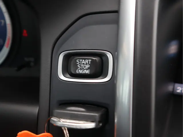 Volvo XC60 2.0 T5 R-Design 2013 Benzine 36