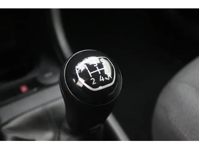 Volkswagen up! 1.0 BMT move up! 2021 Benzine 36
