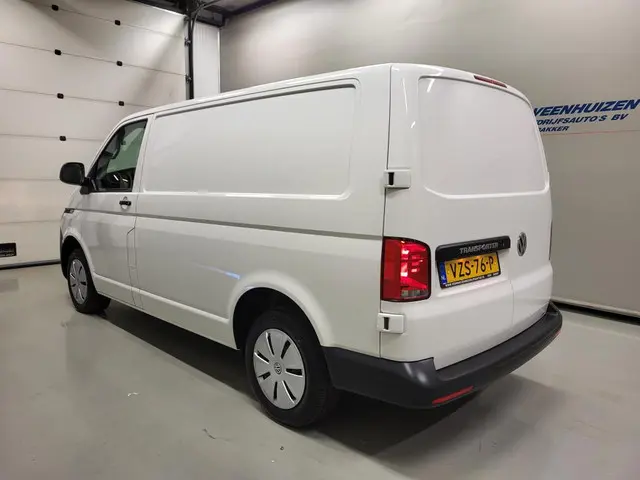 Volkswagen Transporter 2.0TDI 111pk Euro 6! 2024 Diesel 17