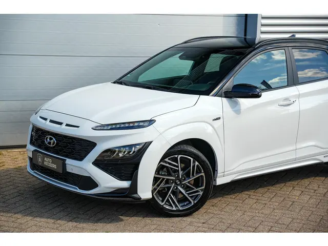 Hyundai Kona 1.0 T-GDI 2022 Benzine 32