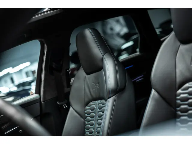 Audi RS6 Avant TFSI quattro 2020 Benzine 26