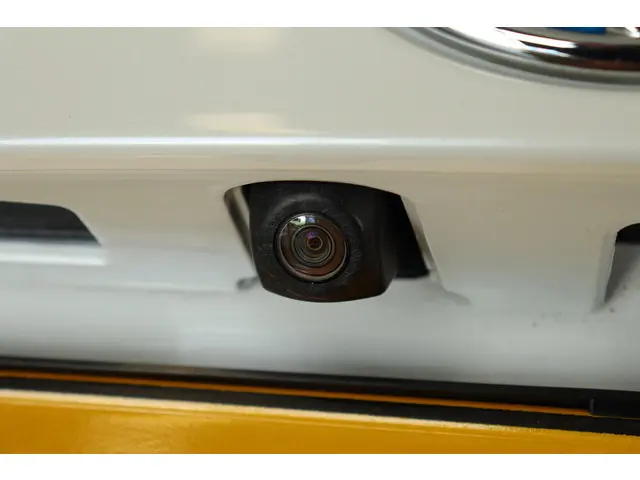 Toyota C-HR 1.8 Hybrid Dynamic, 2018 Hybride Benzine 11