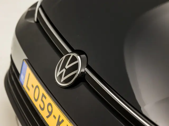 Volkswagen Golf Variant 1.0 TSI Sport 2021 Benzine 34