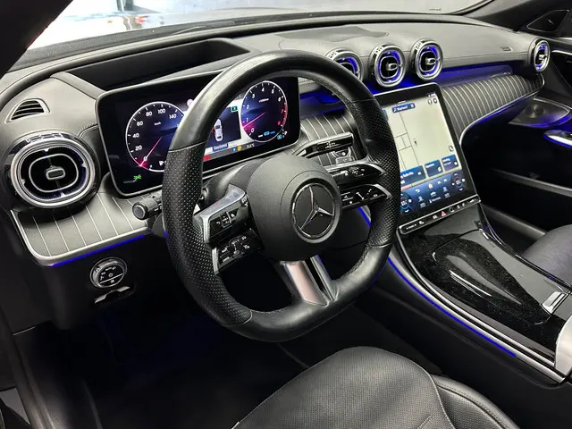 Mercedes-Benz C-Klasse C300 AMG Line 2021 Benzine 10