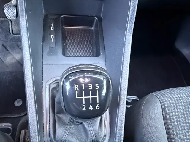 Volkswagen Caddy Cargo Maxi 2.0 TDI EURO 6 2023 Diesel 43