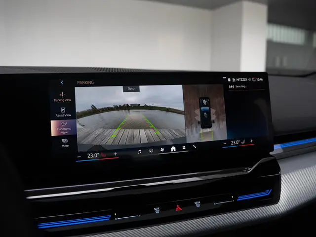 BMW 5 Serie Touring 520i 2025 Benzine 13