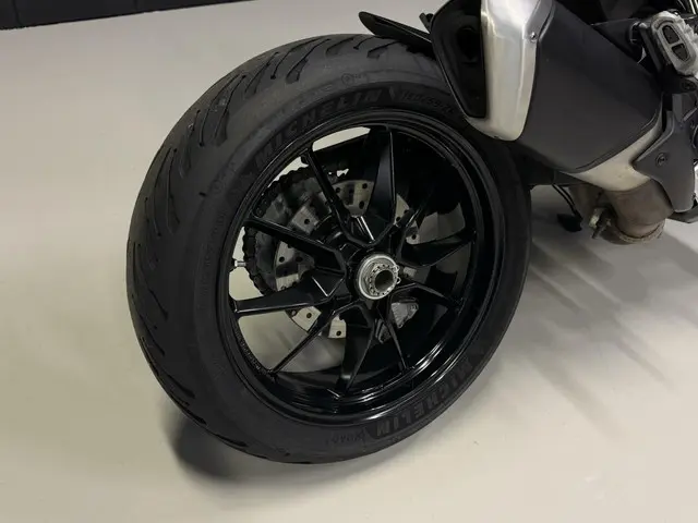 Ducati Hypermotard 821 2015 Benzine 5