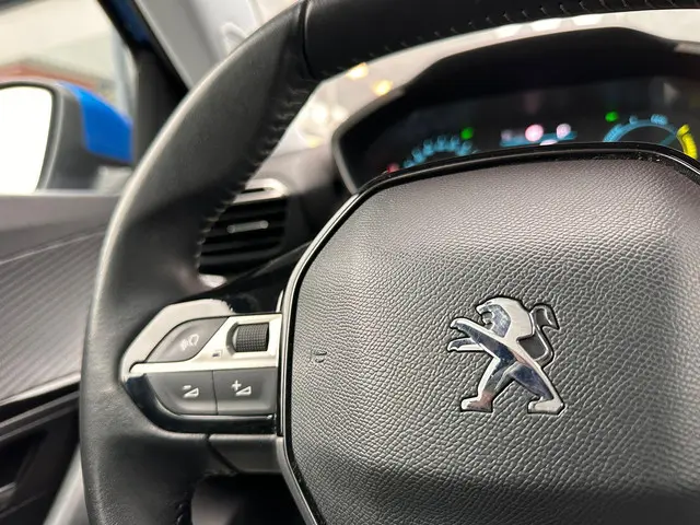 Peugeot e-2008 EV Active Pack 50 kWh 2021 Elektrisch 11