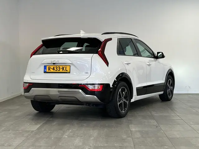 Kia Niro 1.6 GDi Hybrid DynamicLine 2022 Hybride Benzine 2
