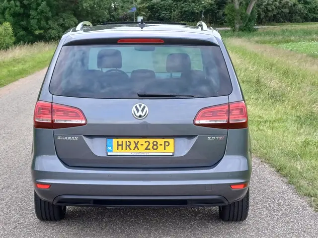 Volkswagen Sharan 2.0 TSI Highline 7 Pers. 2016 Benzine 7
