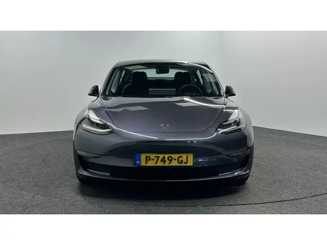 Tesla Model 3 Long Range AWD 75 kWh LEER. 2021 Elektrisch 6
