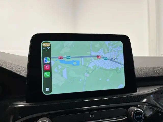 Ford Kuga 2.5 PHEV ST-Line 2024 Hybride Benzine 29