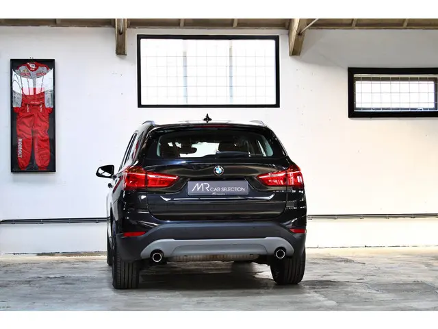 BMW X1 sDrive20i High Executive 2018 Benzine 9