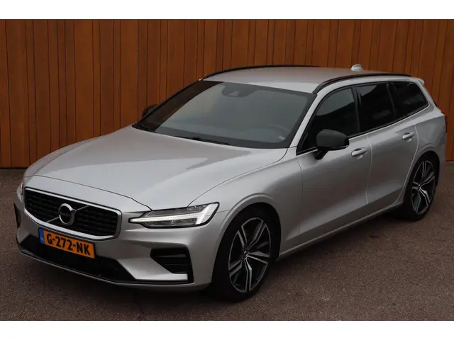 Volvo V60 2.0 T4 R-Design org. NL-auto 2019 Benzine 6