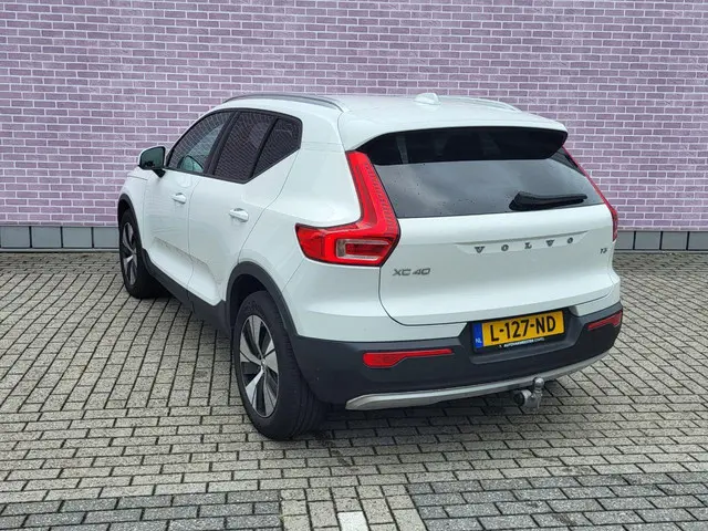 Volvo XC40 1.5 T3 Momentum 2021 Benzine 5