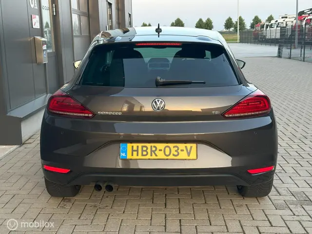 Volkswagen Scirocco 1.4 TSI Highline 2015 2015 Benzine 8