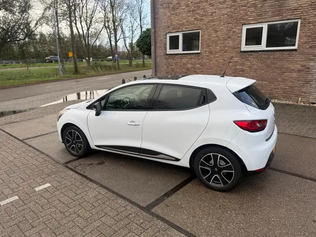 Renault Clio 0.9 TCe Dynamique 2016 Benzine 4