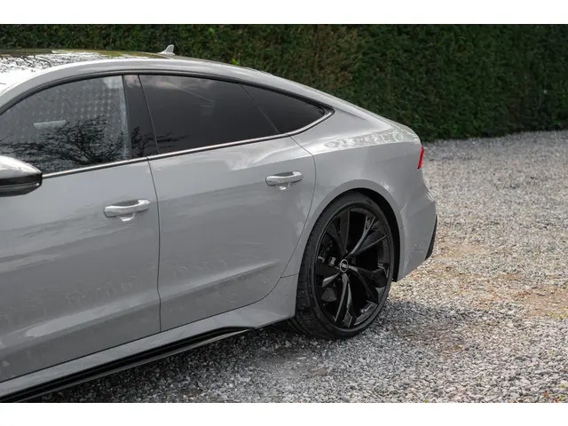 Audi RS7 Sportback 2022 Benzine 35