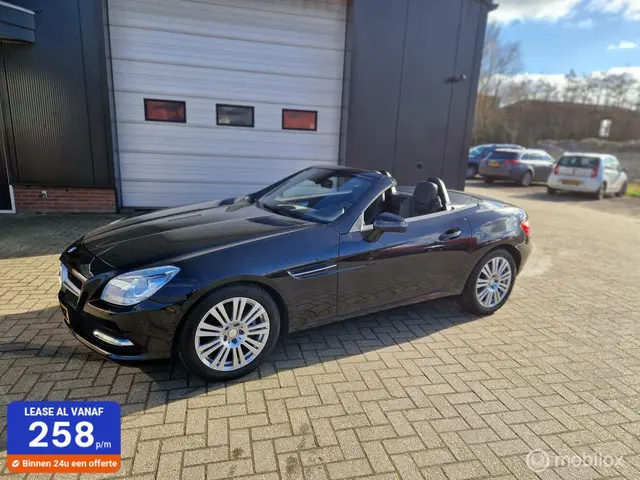 Mercedes-Benz SLK 200 2012 Benzine