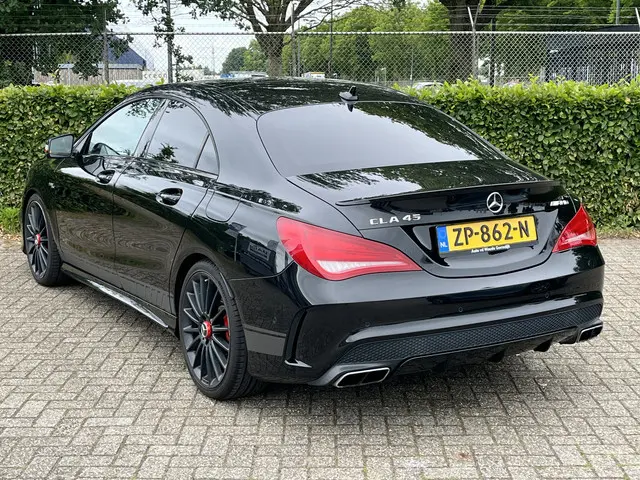 Mercedes-Benz CLA AMG 45 4MATIC Edition 1 2014 Benzine 6