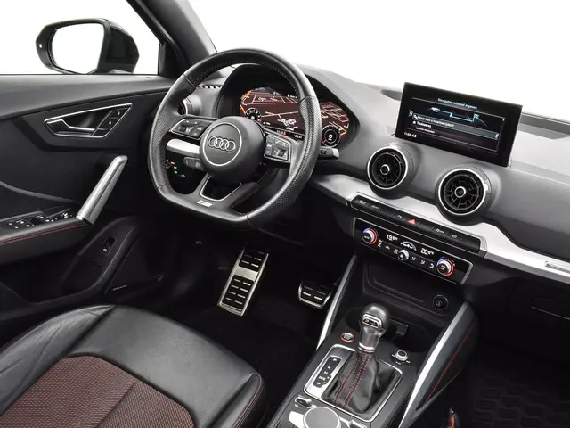 Audi SQ2 SQ2 2.0 TFSI 300pk S-tronic 2019 Benzine 26