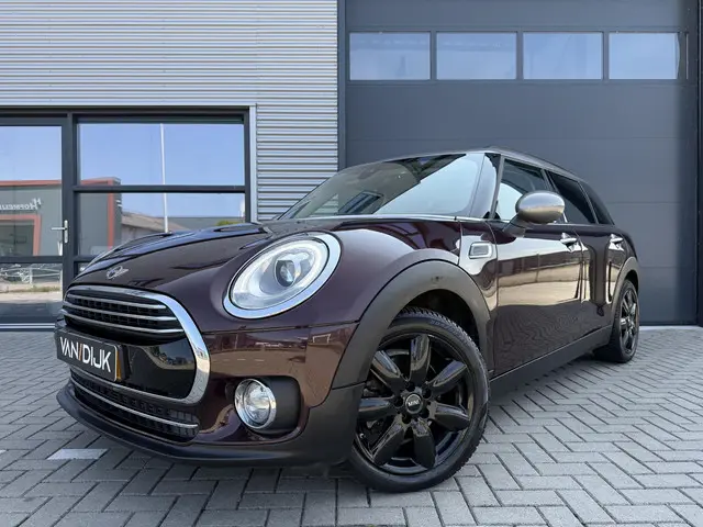 MINI Clubman Mini 1.5 Cooper Business 2016 Benzine 2