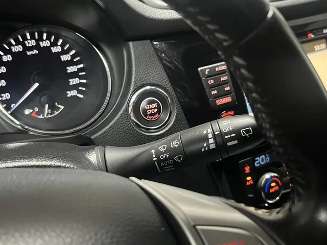 Nissan QASHQAI 1.2 Acenta 2014 Benzine 20