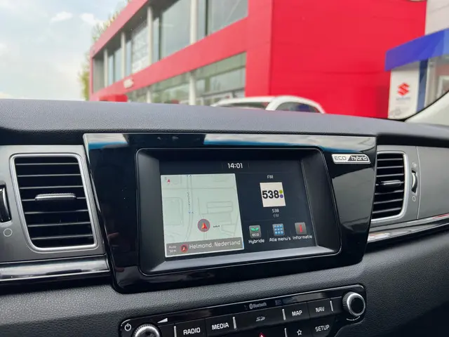 Kia Niro 1.6 GDi Hybrid DynamicLine 2018 Hybride Benzine 18
