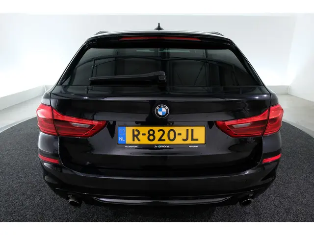 BMW 5 Serie Touring 530i xDrive Sport-Line 2018 Benzine 25