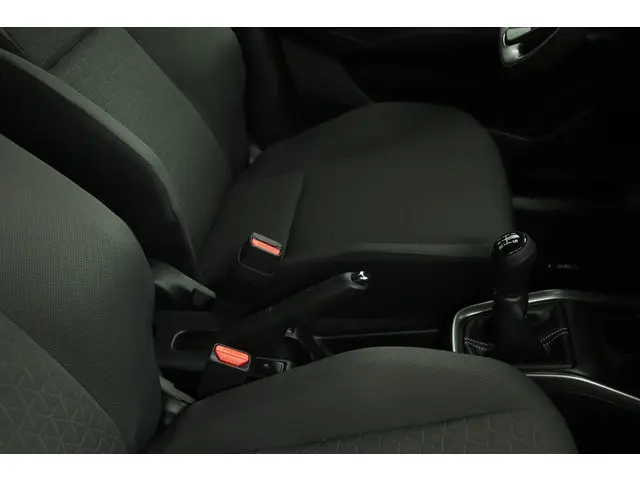 Suzuki Swift 1.2 Style Smart Hybrid 2025 Benzine 73