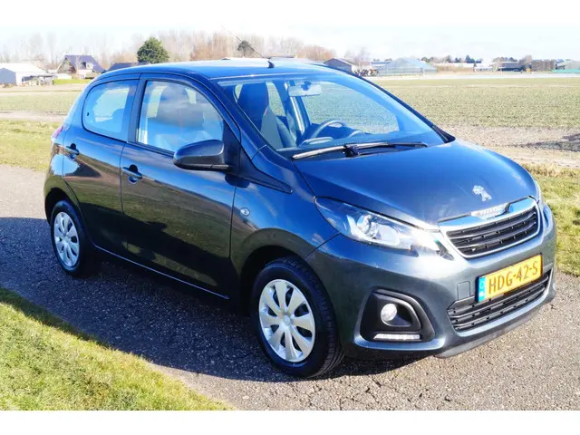 Peugeot 108 1.0 e-VTi Active 2015 Benzine 2