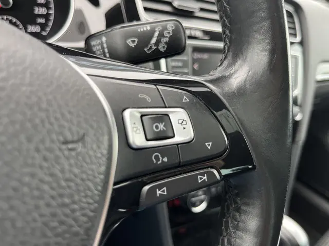 Volkswagen Golf 1.2 TSI Business Edition 2015 Benzine 22