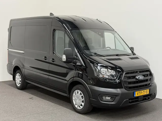 Ford Transit 310 2.0 TDCI L2H2 Trend 2023 Diesel 11