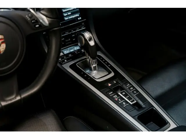 Porsche 911 3.8 Carrera S 2013 Benzine 31