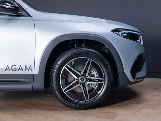 Mercedes-Benz EQB 250+ AMG Line LIMITED 2025 Elektrisch 4