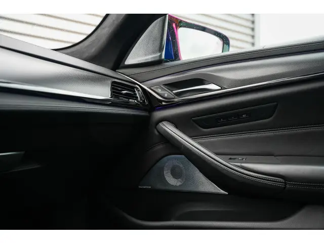 BMW M5 5-serie 2018 Benzine 26