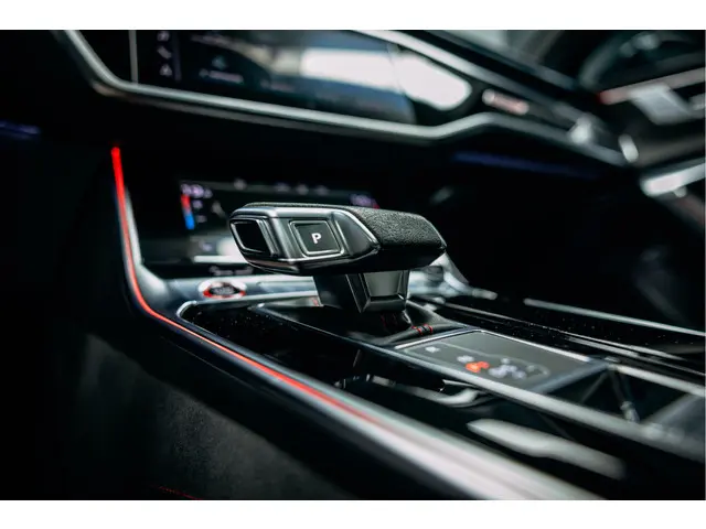 Audi RS6 RS 6 TFSI quattro 2022 Hybride Benzine 33