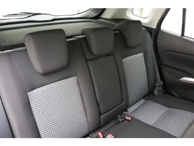 Suzuki S-Cross 1.5 Hybrid Select 2025 Hybride Benzine 15