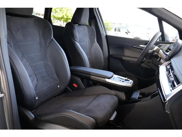BMW 2 Serie Active Tourer 220i 2025 Benzine 7