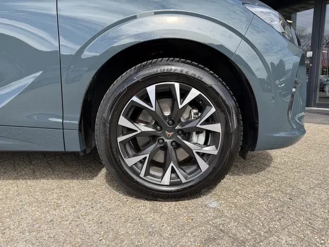 CUPRA Terramar 1.5 E-Hybrid 204PK 2026 Hybride Benzine 7