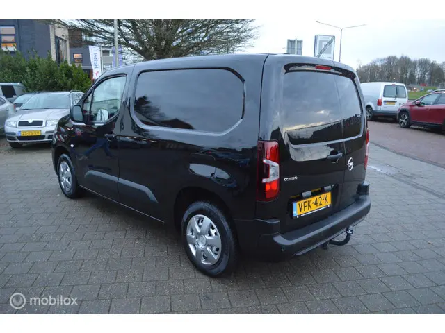 Opel Combo 1.5D L1H1 Edition 2020 Diesel 9