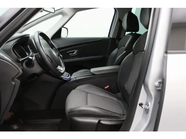 Renault Grand Scénic 1.3 TCe Limited 7p. 2022 Benzine 11