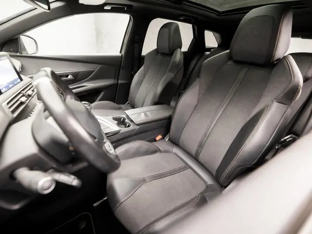 Peugeot 3008 1.2 PureTech GT Line 2016 Benzine 13