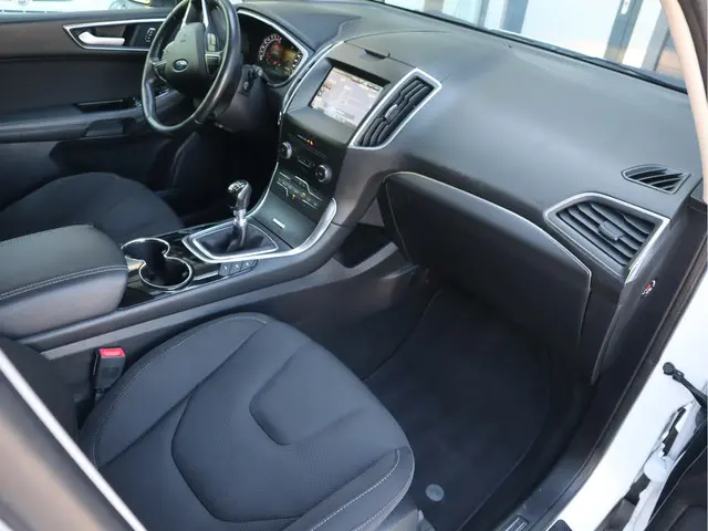 Ford S-Max 1.5 Titanium 2016 Benzine 13
