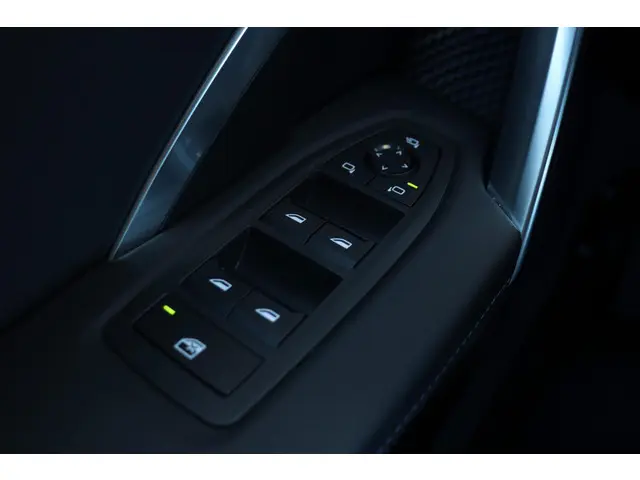 BMW iX1 eDrive20 2024 Elektrisch 26